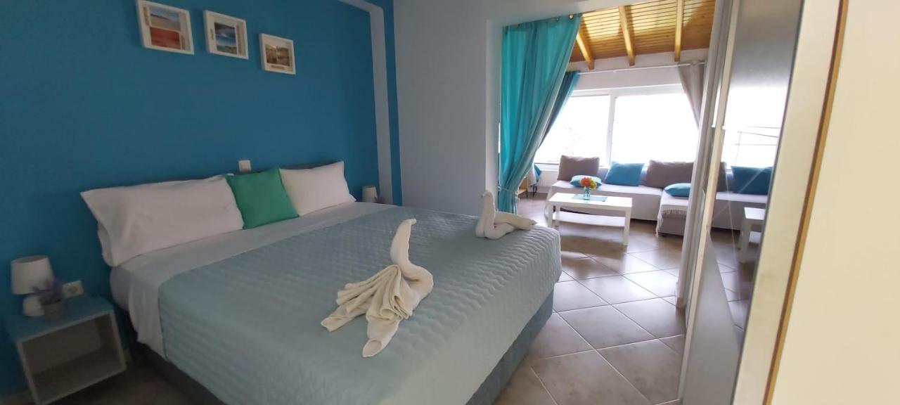 Gikas Apartments Agios Stefanos Avliotes  Exteriör bild
