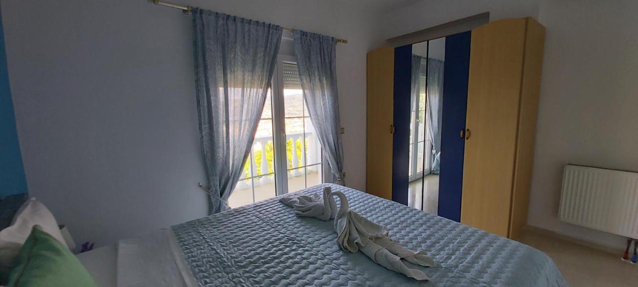 Gikas Apartments Agios Stefanos Avliotes  Exteriör bild