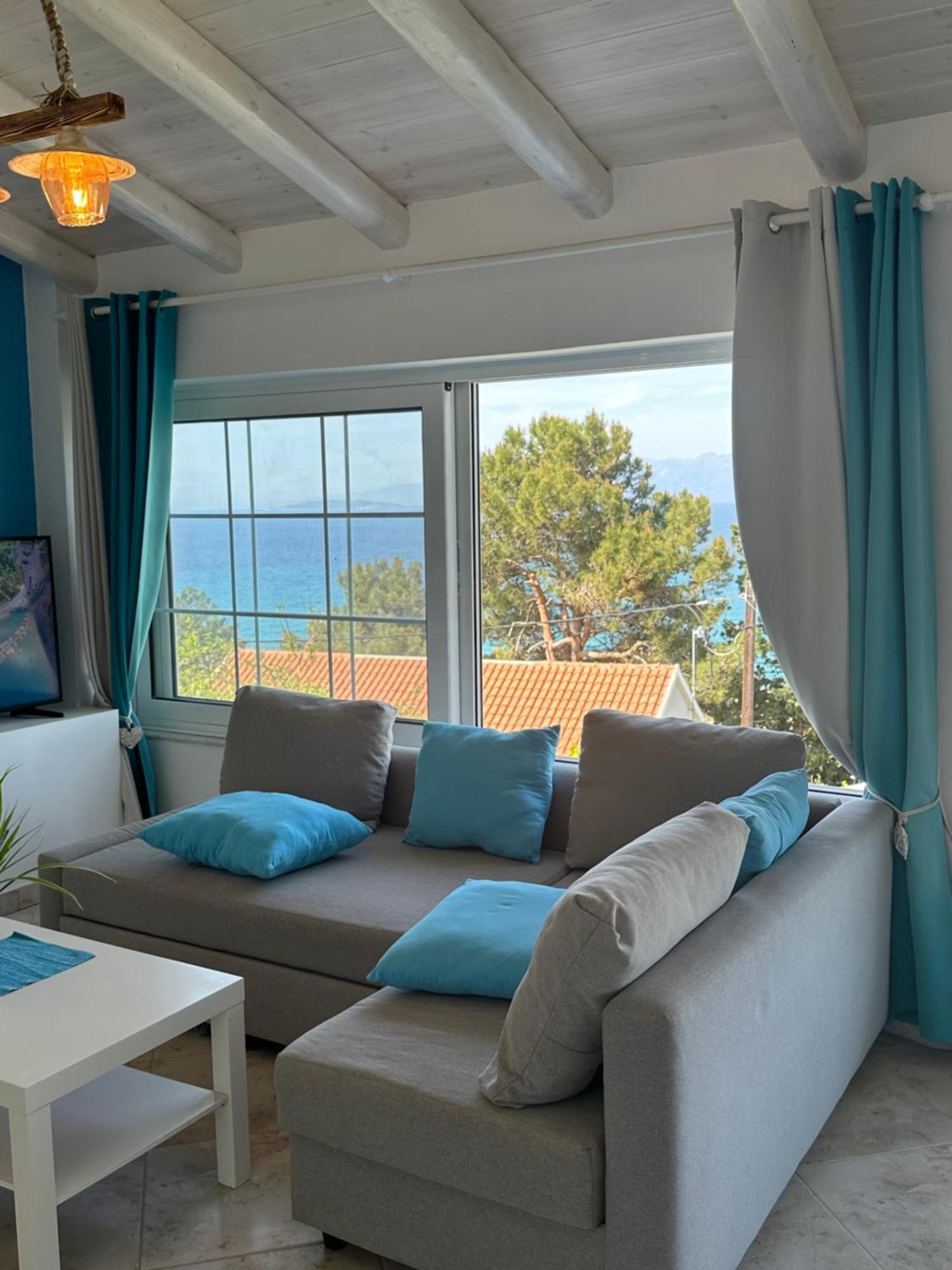 Gikas Apartments Agios Stefanos Avliotes  Exteriör bild