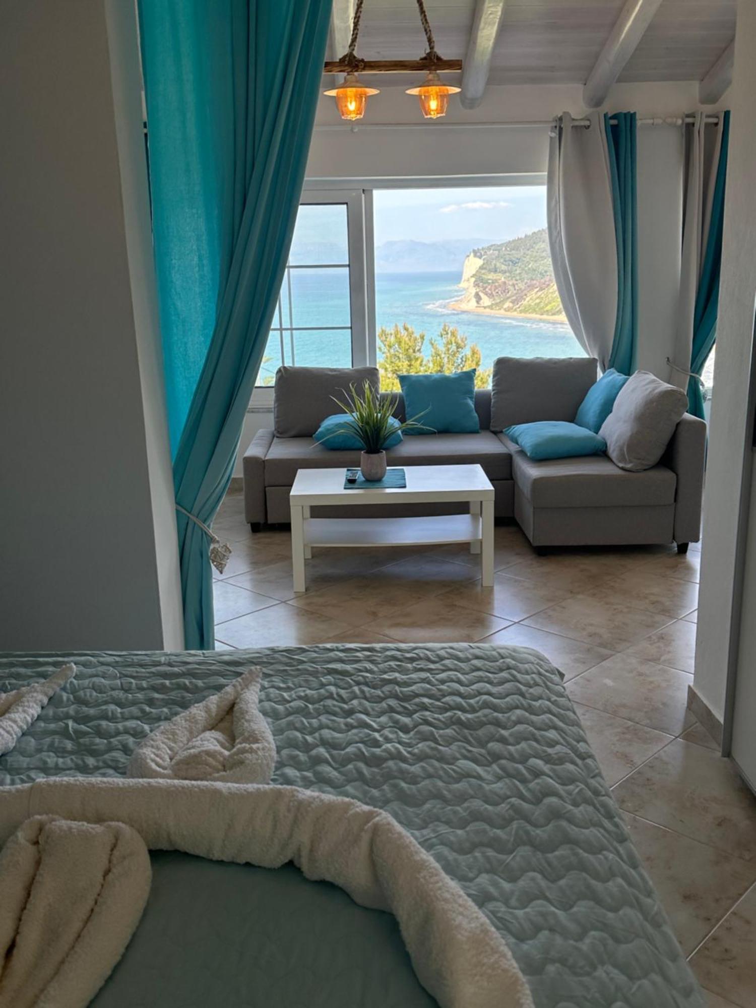 Gikas Apartments Agios Stefanos Avliotes  Exteriör bild