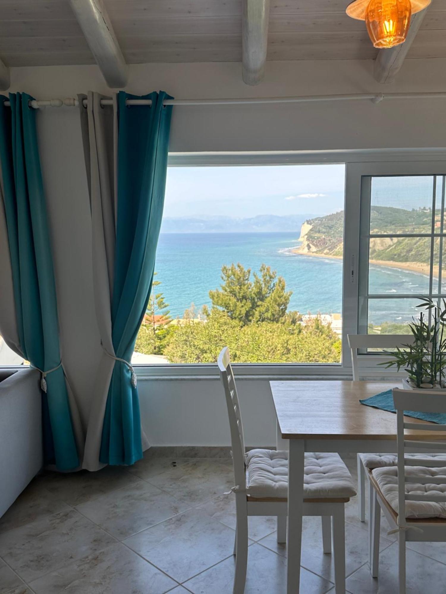 Gikas Apartments Agios Stefanos Avliotes  Exteriör bild